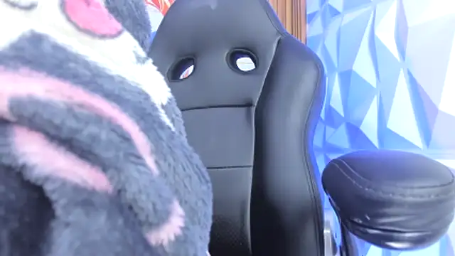 Snapshot of meribeth303av chatting on 26, 2, 2026 meribeth303av online show from 26, 2, 2026