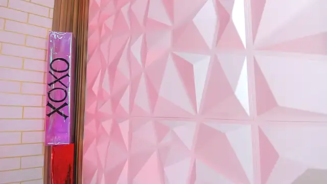 Snapshot of meribeth303av chatting on 2, 3, 2026 meribeth303av online show from 2, 3, 2026