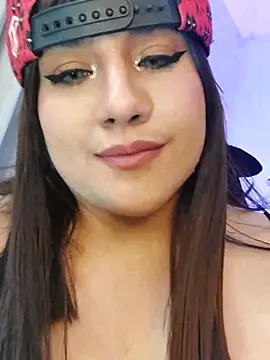 Snapshot of ItsNaiixa chatting on 1, 3, 2025 ItsNaiixa online show from 1, 3, 2025