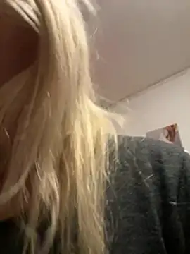 Snapshot of Sweet_MaryJane2 chatting on 24, 3, 2026 Sweet MaryJane2 online show from 24, 3, 2026