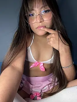 Snapshot of Lily_candy_X chatting on 12, 2, 2025 Lily candy X online show from 12, 2, 2025