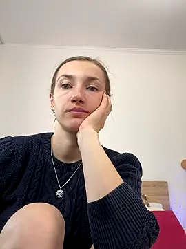 Snapshot of KateRedgar chatting on 30, 9, 2025 KateRedgar online show from 30, 9, 2025