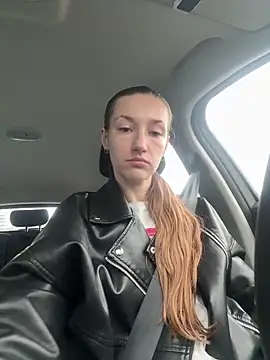 KateRedgar online show from 17, 6, 2026