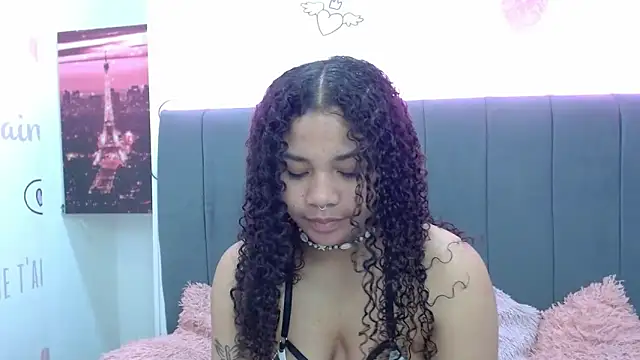 Snapshot of KittyBrookex chatting on 24, 1, 2025 KittyBrookex online show from 24, 1, 2025
