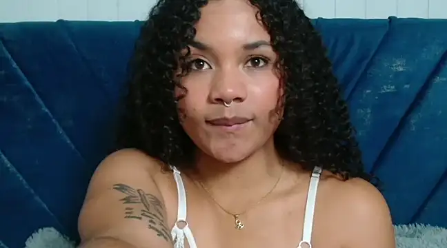 Snapshot of KittyBrookex chatting on 14, 2, 2025 KittyBrookex online show from 14, 2, 2025