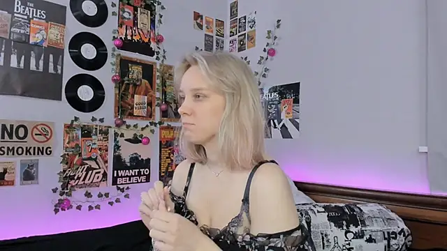 AliciaParkerf online show from 13, 1, 2025