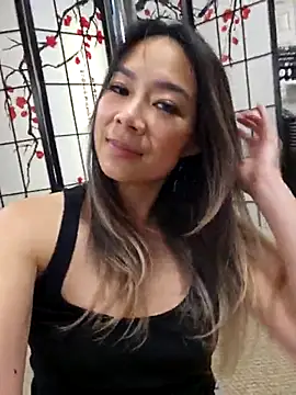 Lilshyazn online show from 28, 2, 2025
