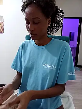 Lina-01 online show from 25, 9, 2025