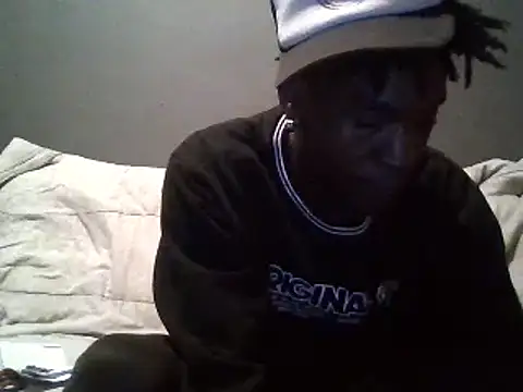 Snapshot of SmallGoodNutts chatting on 6, 2, 2025 SmallGoodNutts online show from 6, 2, 2025