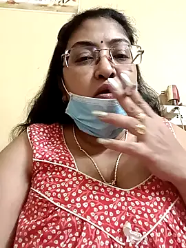 LAVERNIYA  online show from 28, 1, 2025