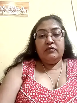 LAVERNIYA  online show from 15, 2, 2025