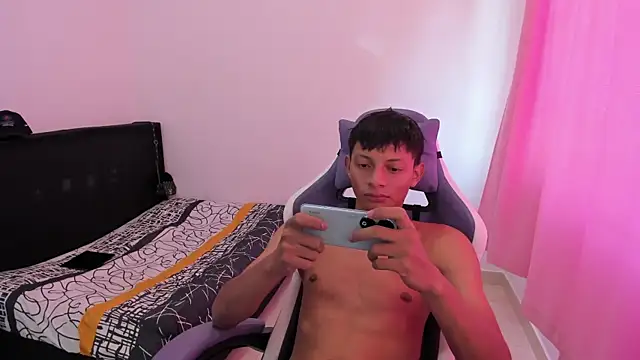 Annie Dani420 online show from 6, 12, 2024