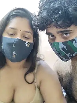 IND COUPLE1 online show from 5, 1, 2025