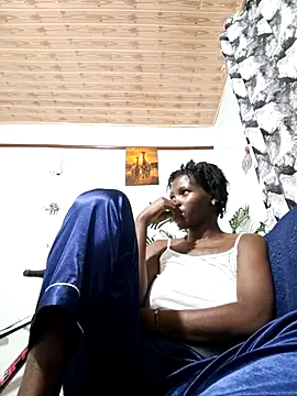 TrishaKalid online show from 19, 10, 2025