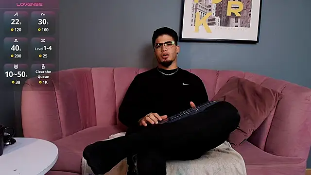 dante fox  online show from 5, 3, 2025