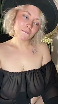 Charming Daphny online show from 30, 4, 2026