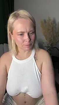 Charming Daphny online show from 16, 5, 2026