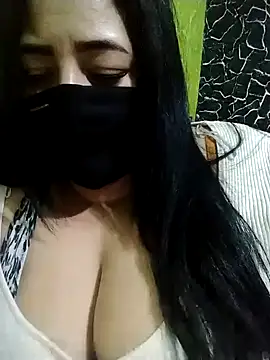 Snapshot of DALO3A85 chatting on 15, 1, 2025 DALO3A85 online show from 15, 1, 2025