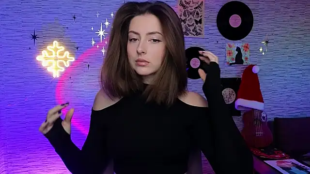 GloriaElmer online show from 10, 12, 2024