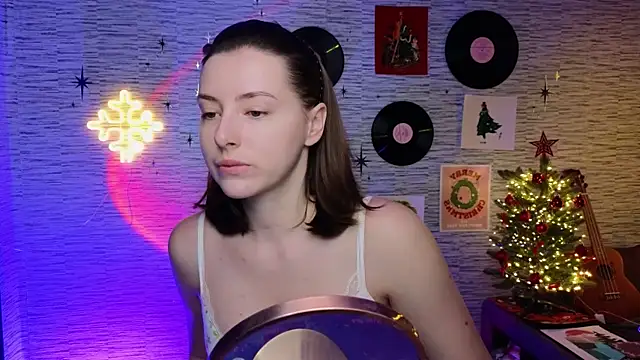 GloriaElmer online show from 21, 1, 2025