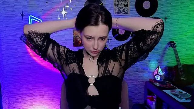 GloriaElmer online show from 19, 2, 2025