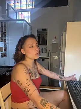 Hawitxui online show from 21, 10, 2025