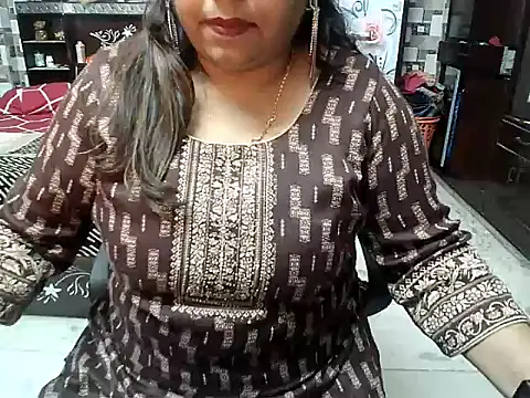 kiranpreet85 online show from 17, 3, 2025