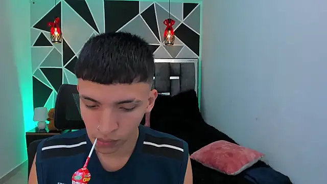 Juan Nd Steven online show from 7, 5, 2026