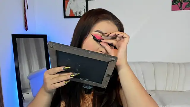 Snapshot of LiahDiaz chatting on 19, 2, 2026 LiahDiaz online show from 19, 2, 2026