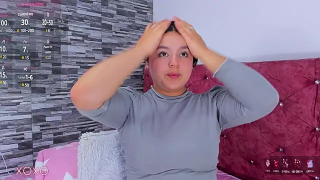 Snapshot of skyhotgirll chatting on 4, 3, 2025 skyhotgirll online show from 4, 3, 2025