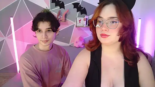 AndrewAnndCherry online show from 21, 10, 2025