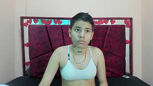 Snapshot of cami_hots chatting on 19, 2, 2025 cami hots online show from 19, 2, 2025