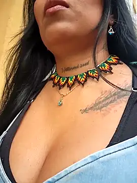 luisa16xxx online show from 11, 11, 2025