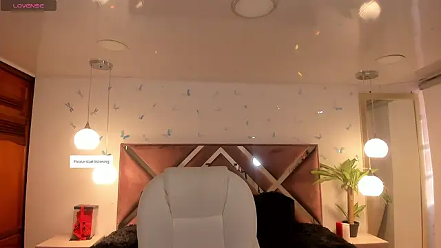  Antonnela  online show from 20, 9, 2025