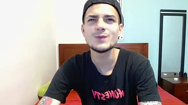 Snapshot of Jeffstyle18 chatting on 1, 10, 2025 Jeffstyle18 online show from 1, 10, 2025