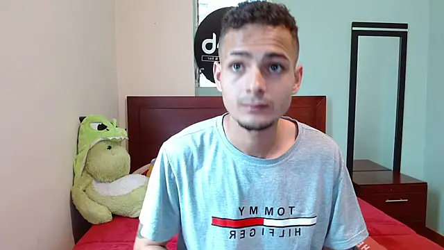 Snapshot of Jeffstyle18 chatting on 7, 10, 2025 Jeffstyle18 online show from 7, 10, 2025