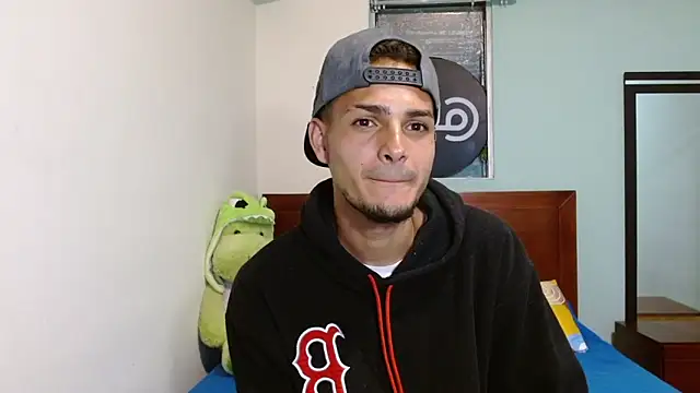 Snapshot of Jeffstyle18 chatting on 19, 10, 2025 Jeffstyle18 online show from 19, 10, 2025