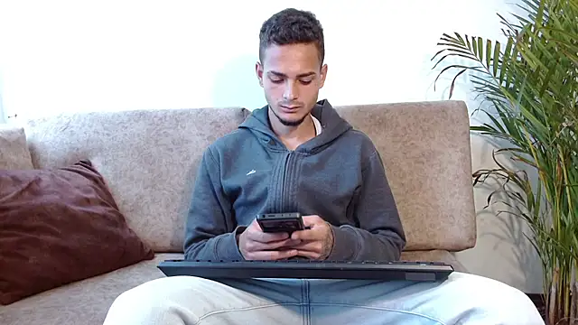 Snapshot of Jeffstyle18 chatting on 21, 10, 2025 Jeffstyle18 online show from 21, 10, 2025