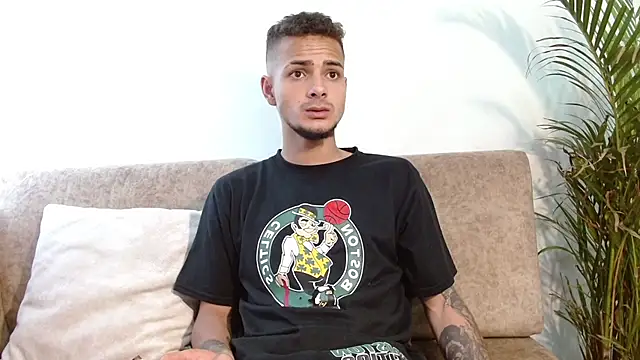 Snapshot of Jeffstyle18 chatting on 25, 10, 2025 Jeffstyle18 online show from 25, 10, 2025