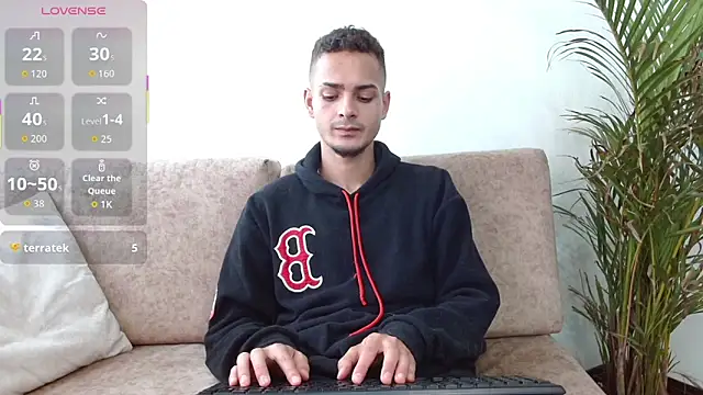 Snapshot of Jeffstyle18 chatting on 28, 10, 2025 Jeffstyle18 online show from 28, 10, 2025