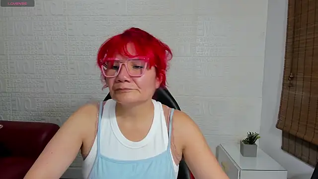 Salomeediaz  online show from 13, 1, 2025