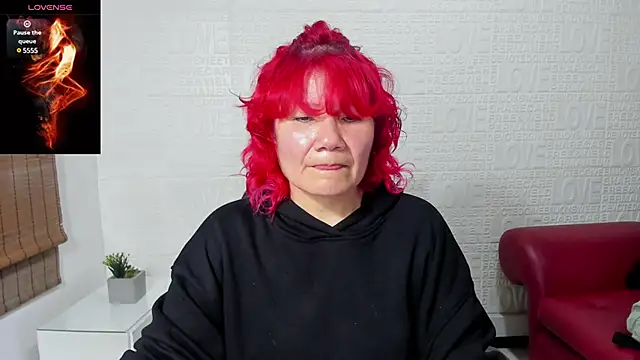 Salomeediaz  online show from 14, 1, 2025