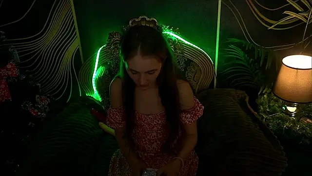 Snapshot of PamelaXX_ chatting on 1, 1, 2025 PamelaXX  online show from 1, 1, 2025