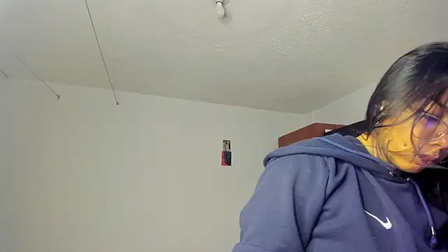 Snapshot of nicole_volkov chatting on 18, 3, 2025 nicole volkov online show from 18, 3, 2025