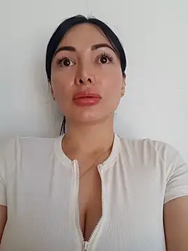 Snapshot of _monicab chatting on 18, 1, 2025  monicab online show from 18, 1, 2025