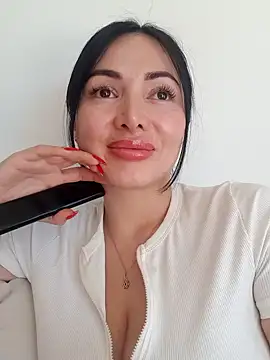 Snapshot of _monicab chatting on 18, 1, 2025  monicab online show from 18, 1, 2025