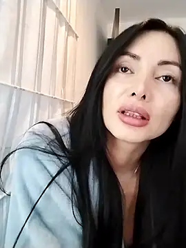 Snapshot of _monicab chatting on 11, 3, 2025  monicab online show from 11, 3, 2025
