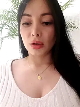 Snapshot of _monicab chatting on 14, 3, 2025  monicab online show from 14, 3, 2025