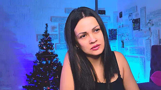 Snapshot of KarolinaRobinson chatting on 14, 1, 2025 KarolinaRobinson online show from 14, 1, 2025