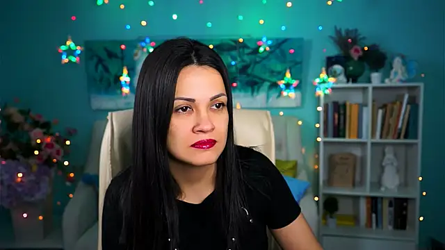 Snapshot of KarolinaRobinson chatting on 23, 1, 2025 KarolinaRobinson online show from 23, 1, 2025